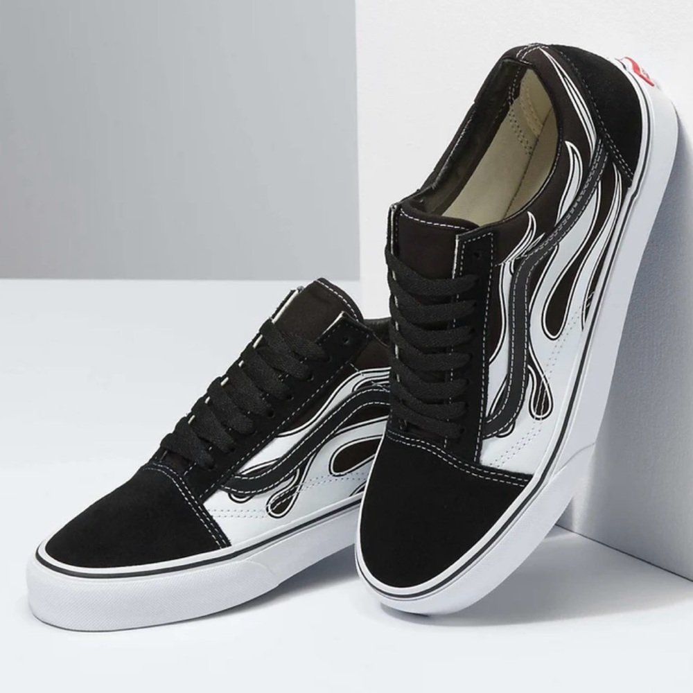 Vans- Old Skool Flame Shoe Size Mens 10.5 Women 12